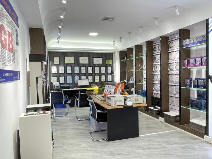 Guangdong&nbsp;SIPU Communication Equipment Company Ltd. factory production line 3